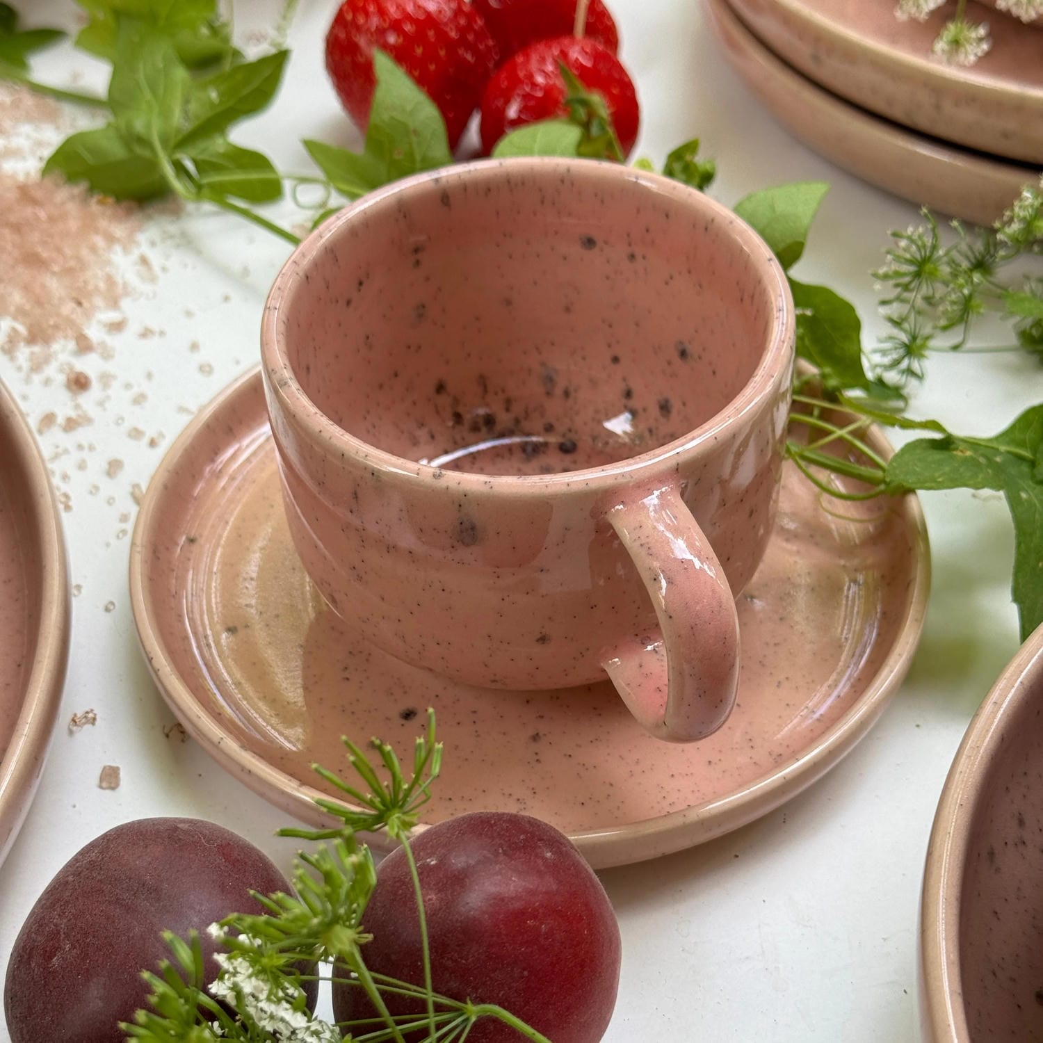 4-er Set Tasse + Teller Emma - rosa gesprenkelt